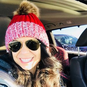 Meet your Posher, Leda